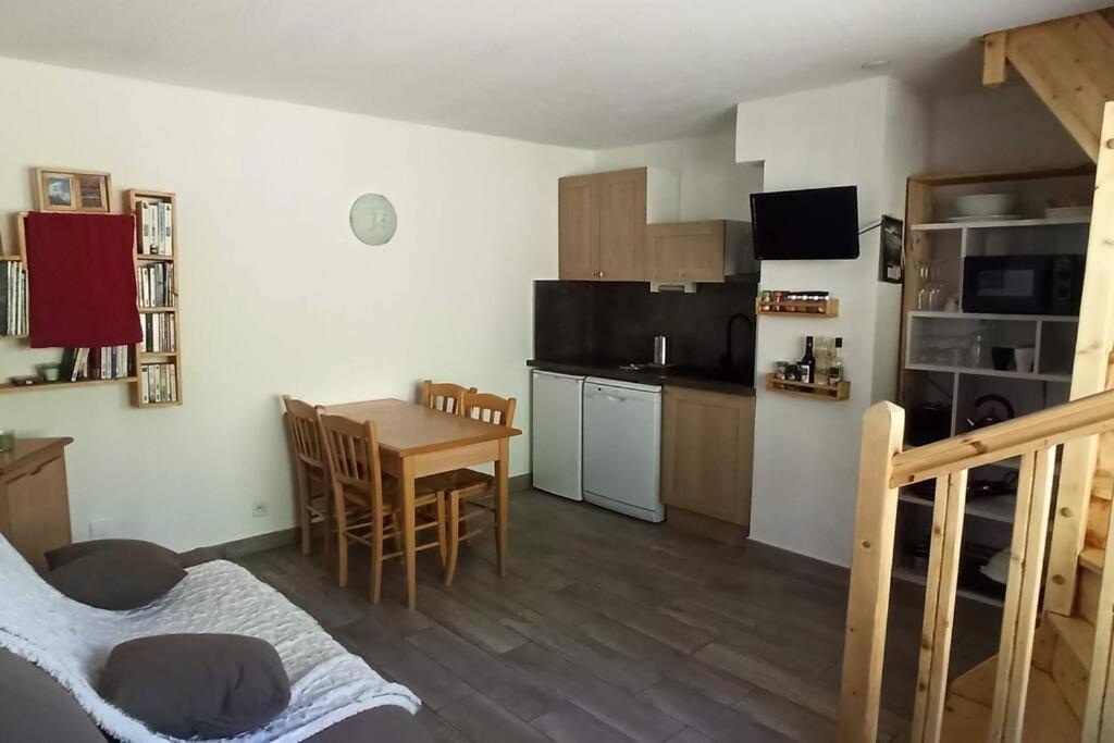 Appartement Duplex Au Pied Des Pistes Saint-Étienne-en-Dévoluy Zewnętrze zdjęcie